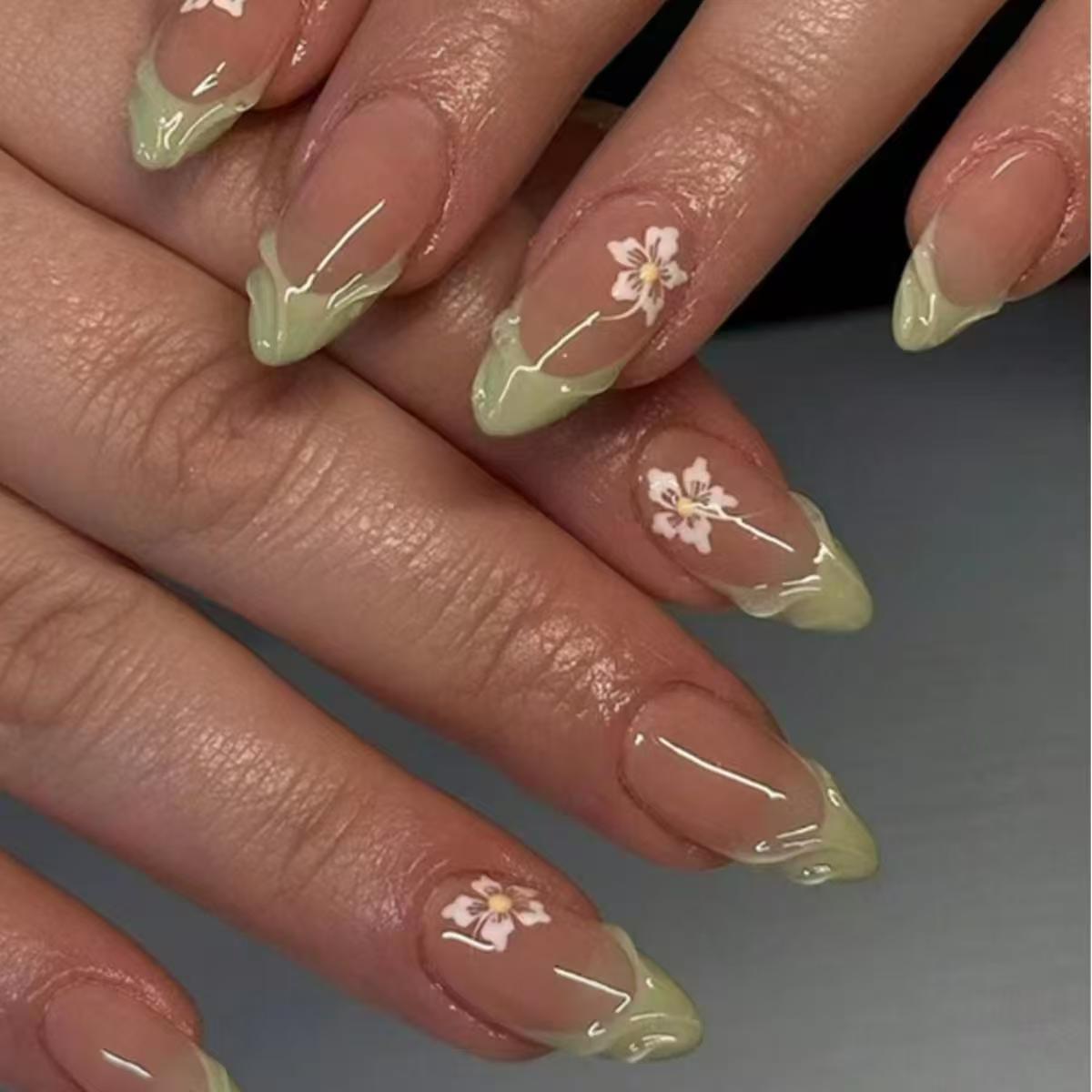 Nail Extension Tips - 24pcs Simple Green French Fake Nails
