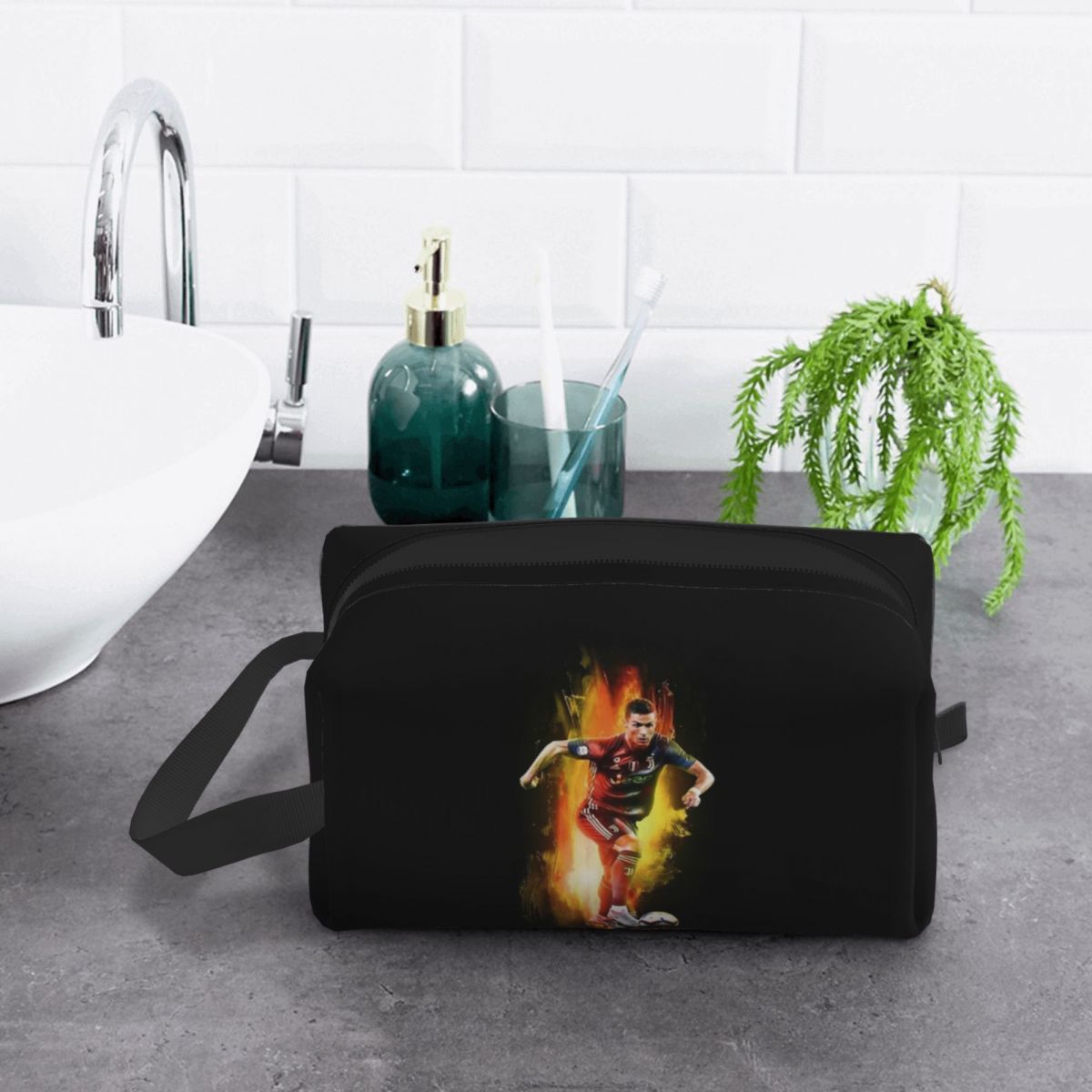 Ronaldo Wallpaper Makeup Bag C - Beauty Makeup Wallpaper 评论和价格