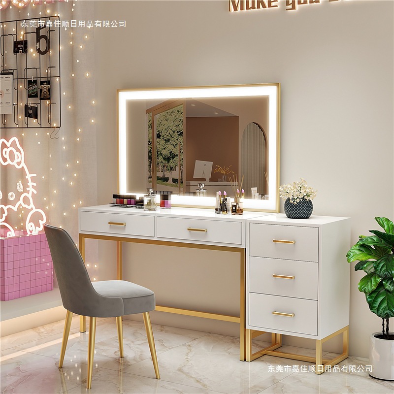 Nail art makeup artist studio  - Beauty Makeup Bridal 评论和价格