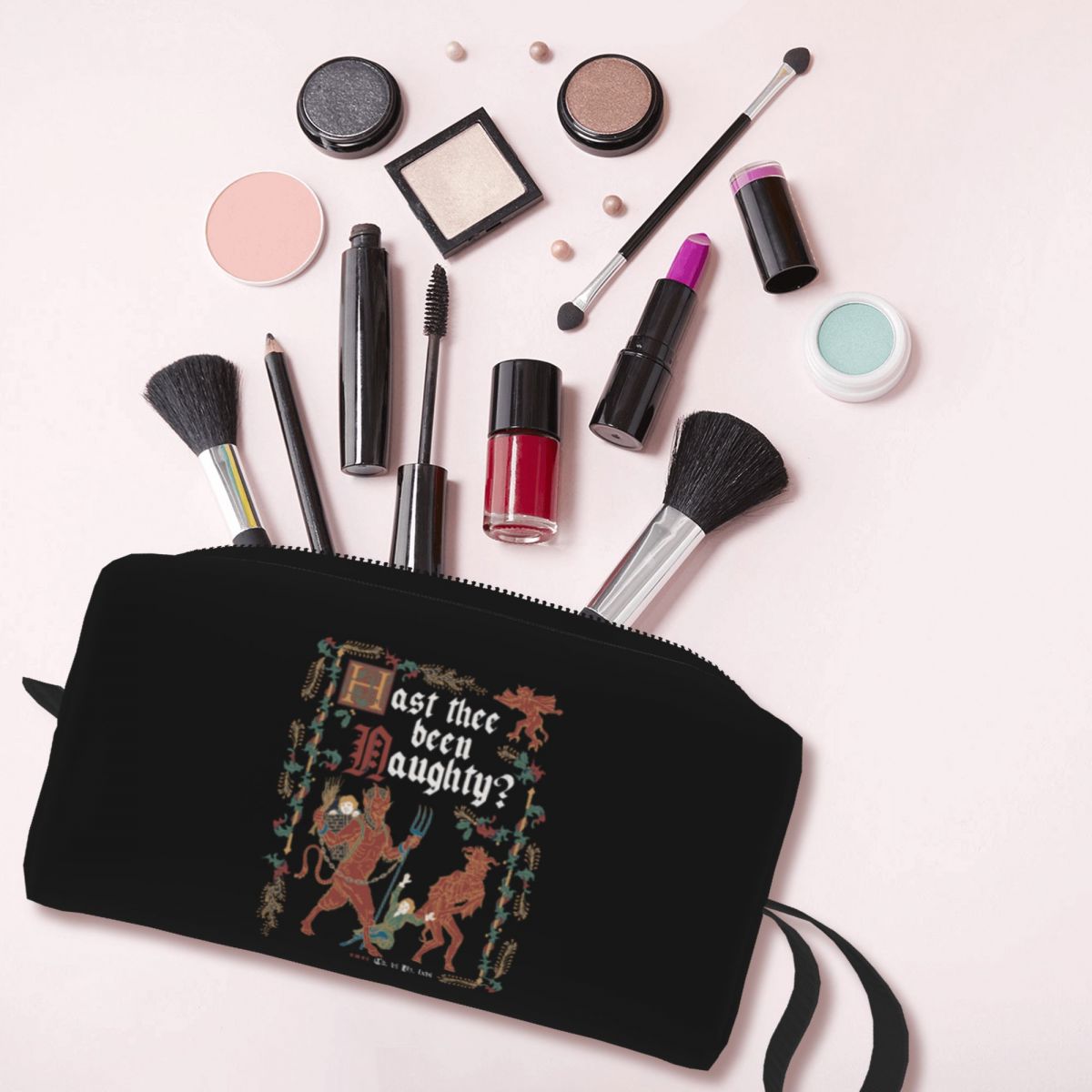 Krampus Medieval Style Naughty - Beauty Makeup List 评论和价格